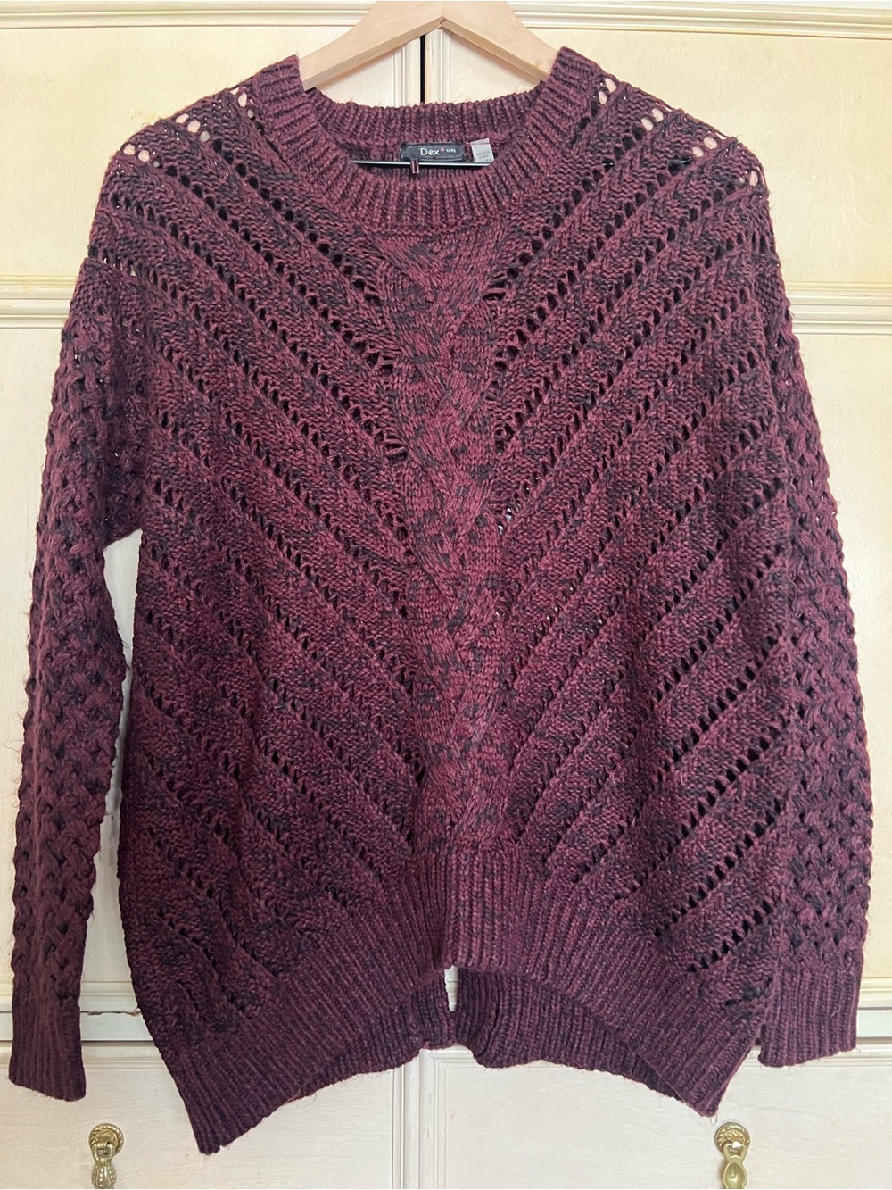 Dex Open-Knit Scoop Crewneck Sweater in Burgundy Black